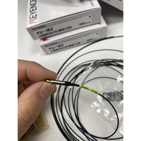 KEYENCE超小型數(shù)字激光傳感器放大器單元LV-11SB