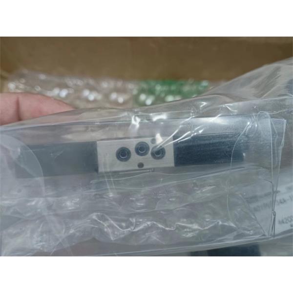 日本TRUSCO中山SLIONTEC	膠帶	339000-BK-00-50X25